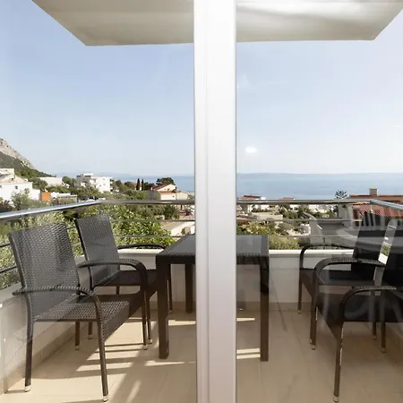 Apartment Maestral *