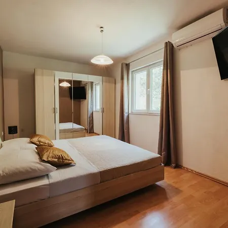 Apartment Maestral Veliko Brdo (Makarska)